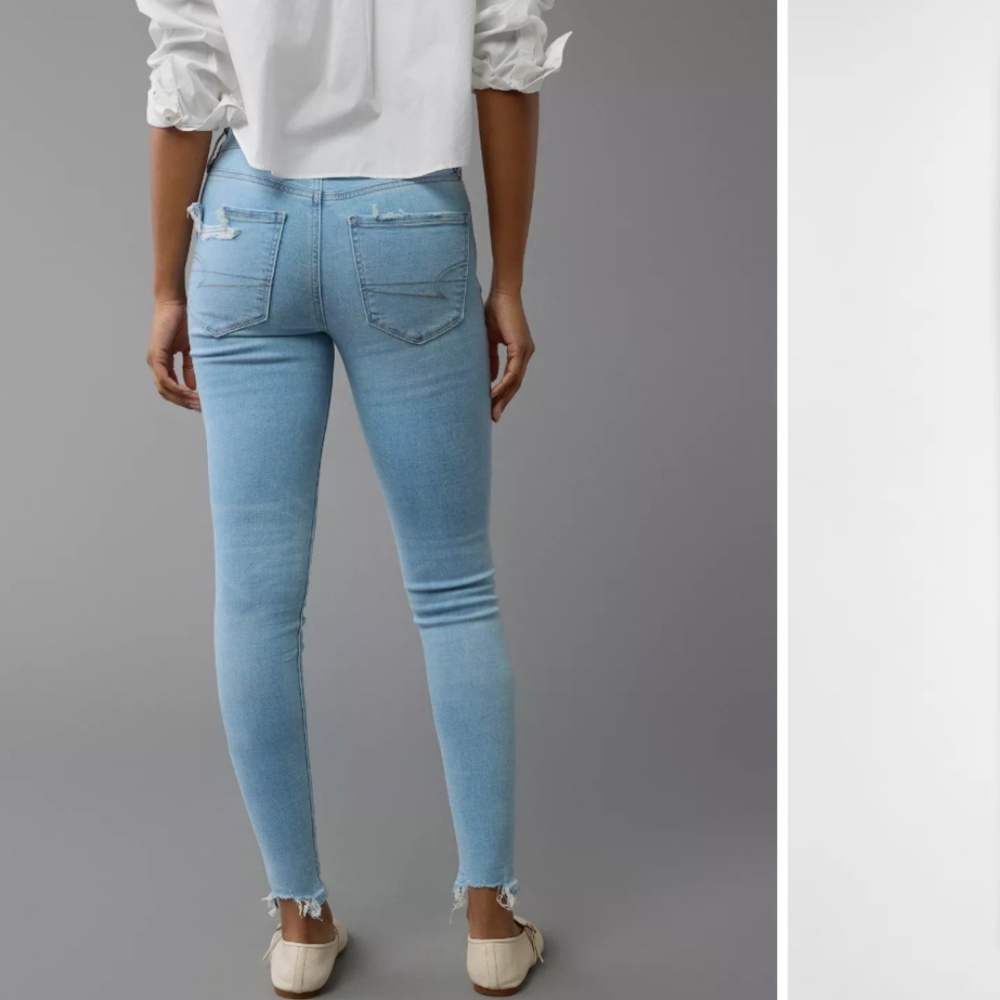 AE Next Level High-Waisted Jegging